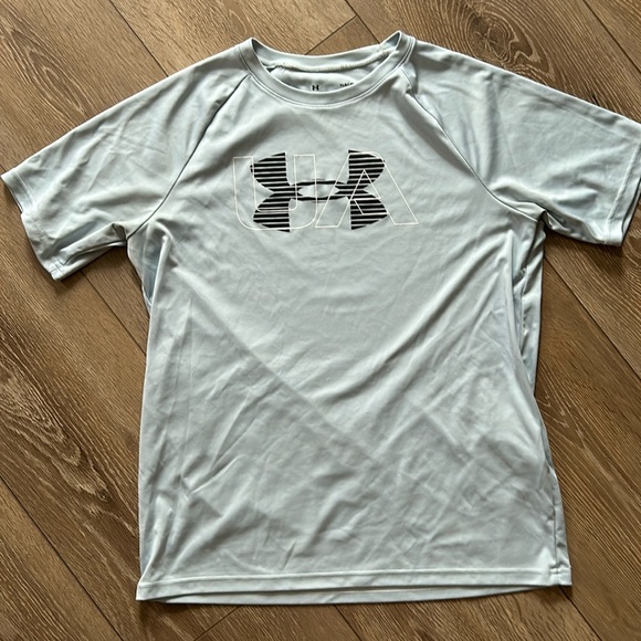 Under Armour youth t-shirt - Picture 1 of 2